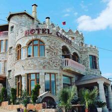 Hotel Castle